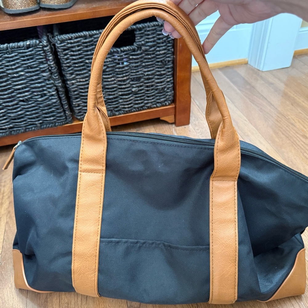 DSW Black and Tan Duffel Bag